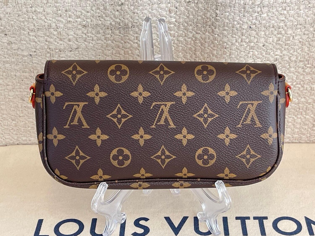 100 Original Louis Vuitton IVY wallet on chain bag M81911 Monogram